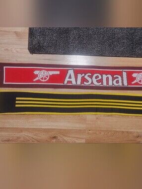 2 Arsenal Scarves Soccer Football Scarf Lot